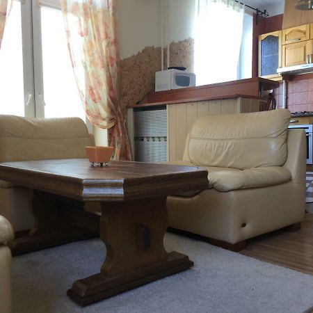 Old Town Apartament Шяуляй Экстерьер фото